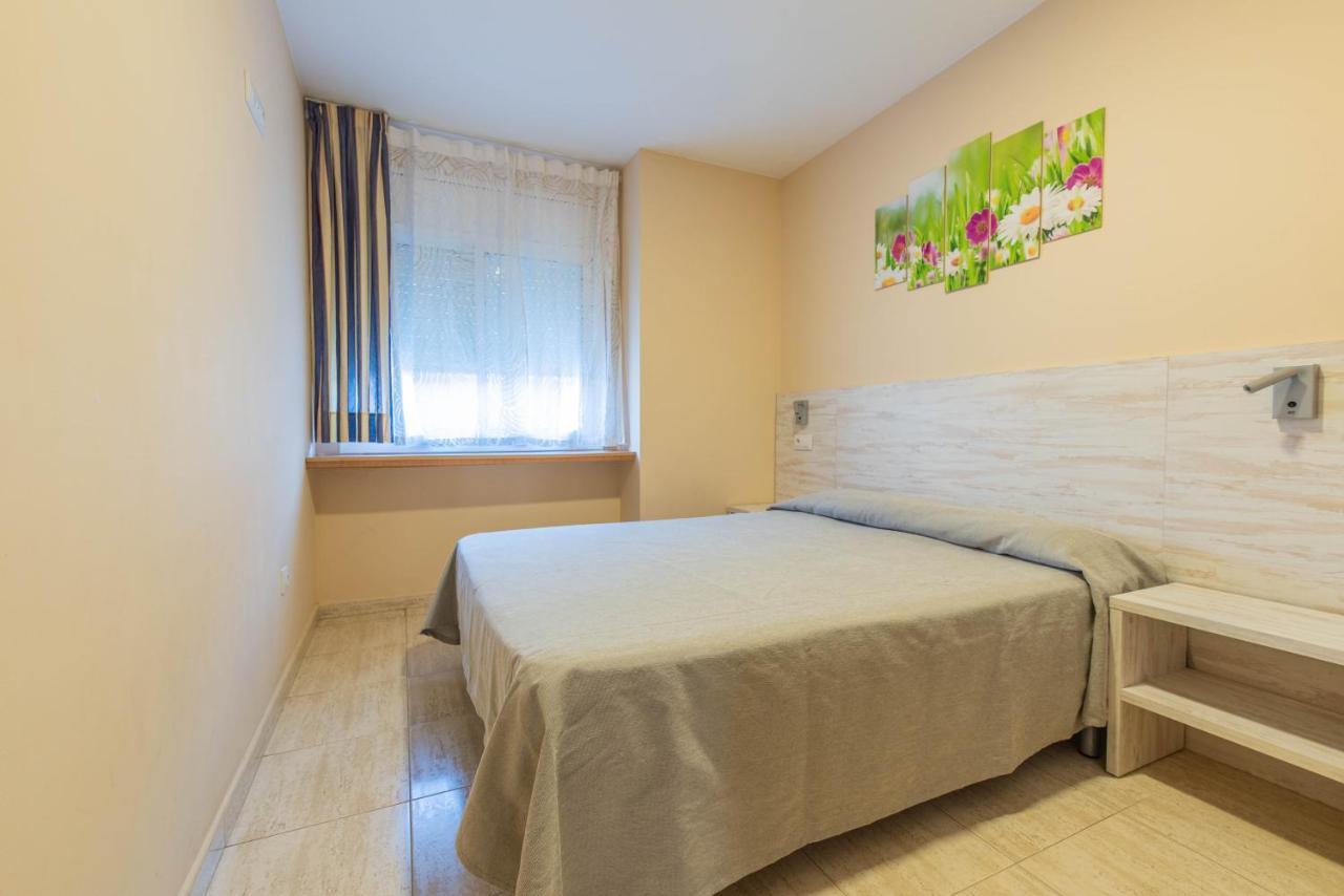 Apartaments Costamar Calafell Exteriör bild