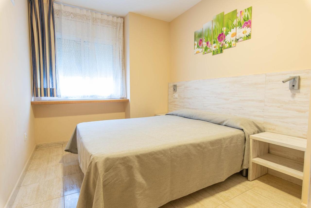 Apartaments Costamar Calafell Exteriör bild