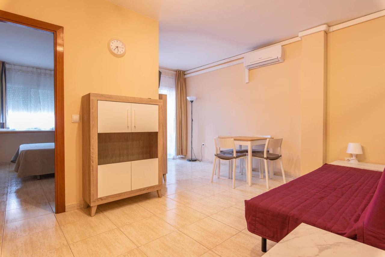 Apartaments Costamar Calafell Exteriör bild