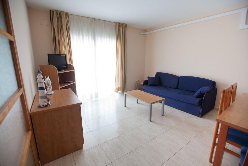 Apartaments Costamar Calafell Exteriör bild