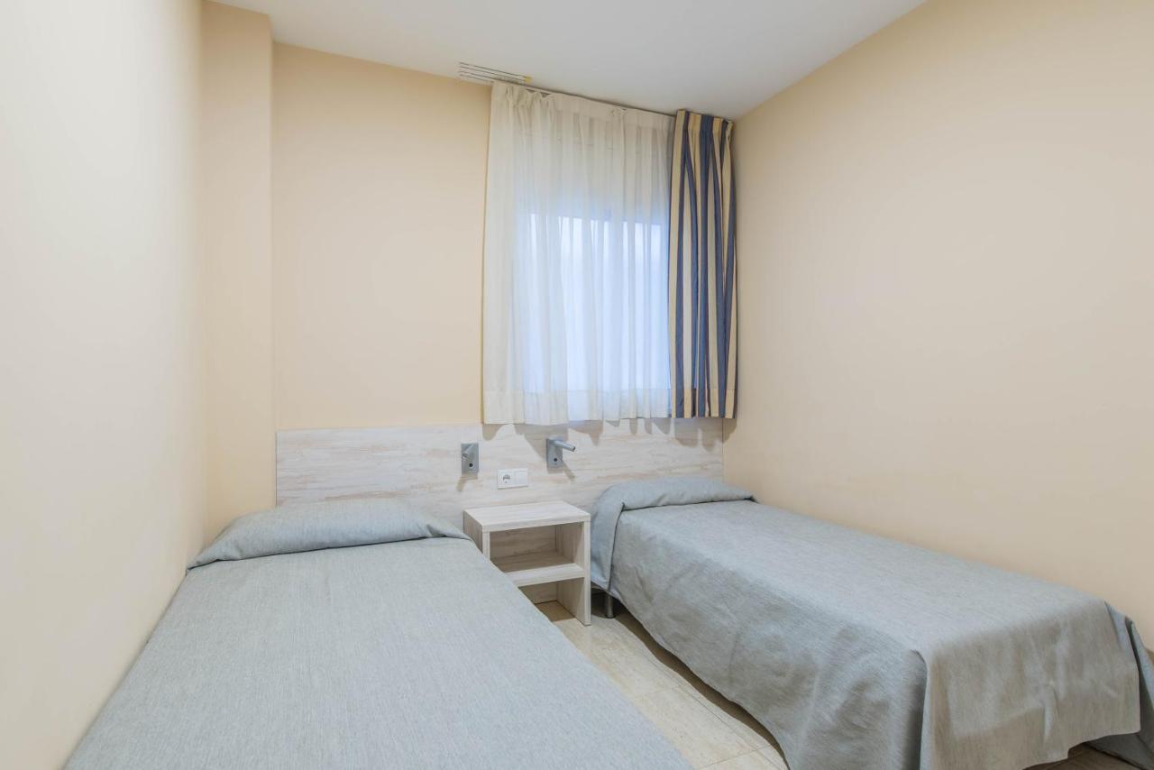 Apartaments Costamar Calafell Exteriör bild