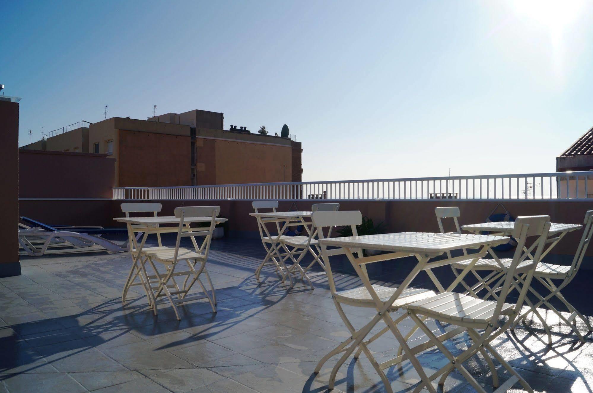 Apartaments Costamar Calafell Exteriör bild